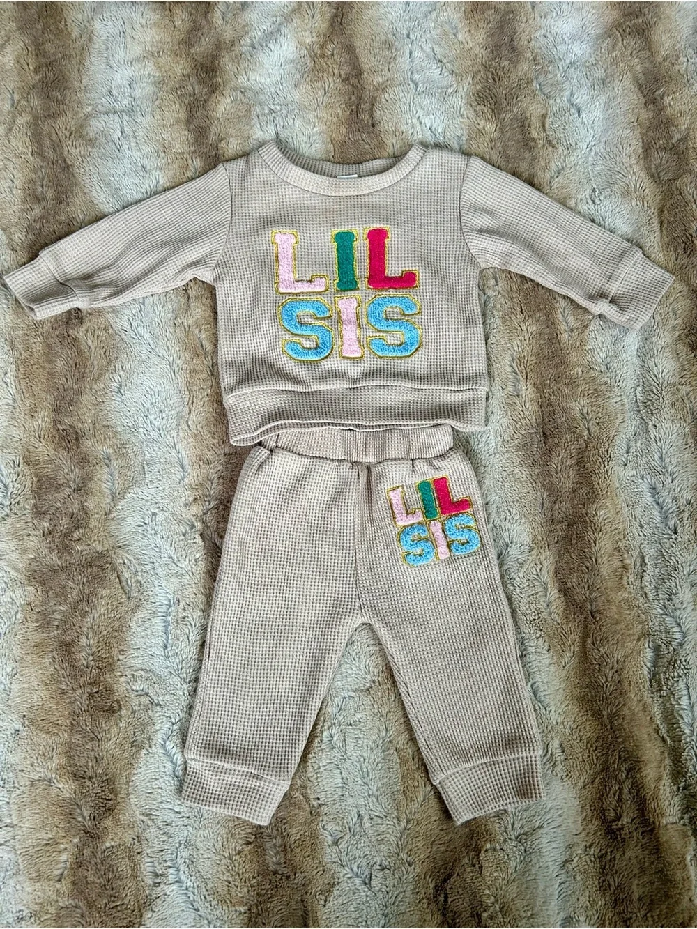 Lil Sis Beige Waffle Knit Two-Piece Set with Colorful Applique 6-12 MOS